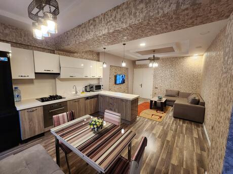 Kirayə 3 otaqlı mənzil, 119 m², Park Azure: 1 800 ₼/ay 4