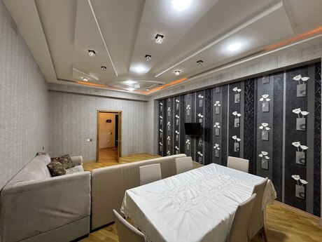 Аренда: 3-комнатная квартира, 90 м², Memar Əcəmi: 750 ₼/мес 2