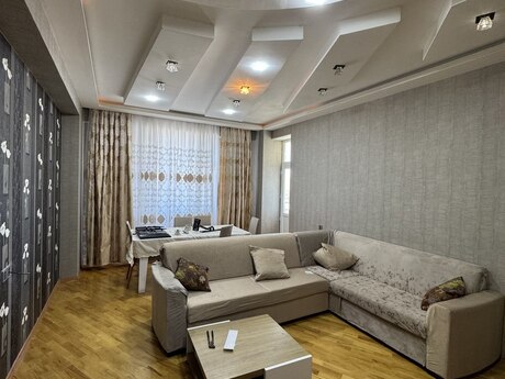 Аренда: 3-комнатная квартира, 90 м², Memar Əcəmi: 750 ₼/мес 5