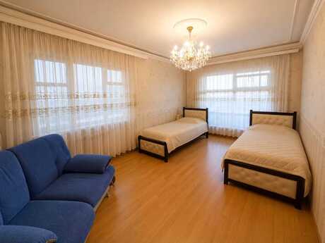 Elan №6451896 - Bakı, Neftçilər m., 2 otaqlı, 65 m², 5/9 mərtəbə