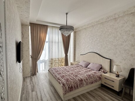 Elan №6451986 - Bakı, Əmircan q., 2 otaqlı, 71.4 m², 8/12 mərtəbə