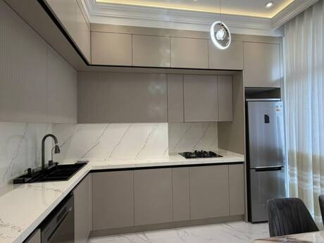 Kirayə 3 otaqlı mənzil, 120 m², 28 May: 1 700 ₼/ay 5