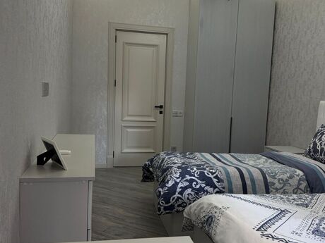 Kirayə 4 otaqlı mənzil, 127 m², Şah İsmayıl Xətai: 2 200 ₼/ay 3