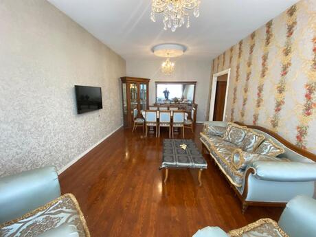 Elan №6452101 - Bakı, İnşaatçılar m., 2 otaqlı, 85 m², 5/16 mərtəbə