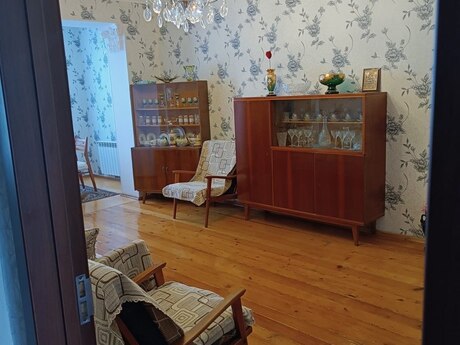 Объявление №6452111 - Баку, м. Ази Асланов, 3-комн., 80 м², 5/5 этаж