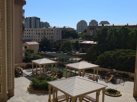 3 otaq · 165 m² · 7/18 mərtəbə, Nizami