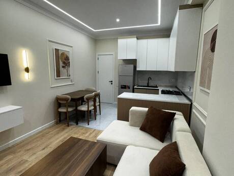 Kirayə 2 otaqlı mənzil, 55 m², 8 Noyabr: 1 000 ₼/ay 2