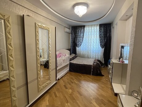 3-room apartment, 90 m², Bakıxanov: 203 000 ₼ 3