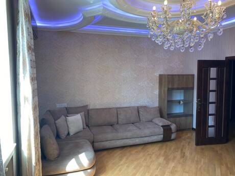 Elan №6452198 - Bakı, 20 Yanvar m., 3 otaqlı, 120 m², 5/18 mərtəbə