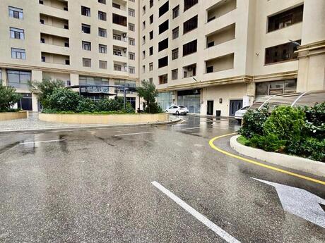 3 otaqlı mənzil, 137 m², Bakıxanov: 285 000 ₼ 2