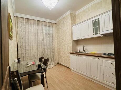 Kirayə 2 otaqlı mənzil, 62 m², 28 May: 900 ₼/ay 2