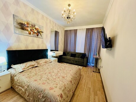 Kirayə 2 otaqlı mənzil, 60 m², Triumph Palace: 900 ₼/ay 2