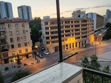 2 otaqlı mənzil, 80 m², Elmlər Akademiyası: 230 000 ₼ 3