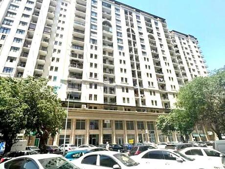 1 rooms · 40 m² · floor 10/15, 28 May