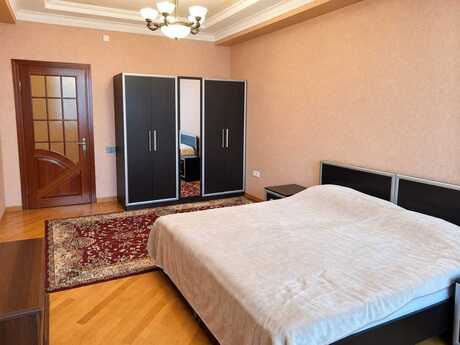 Аренда: 4-комнатная квартира, 170 м², İçəri Şəhər: 1 400 ₼/мес 5