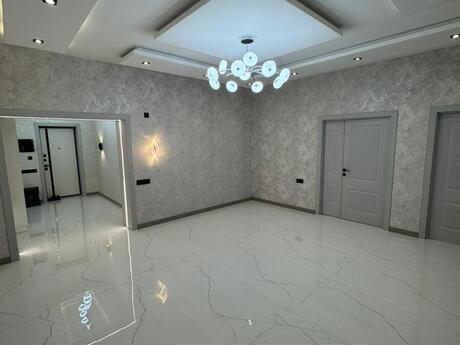 Аренда: 3-комнатная квартира, 165 м², 28 May: 1 600 ₼/мес 2