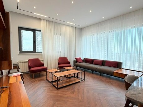 4-room apartment for rent, 160 m², Ağ şəhər: 3 000 ₼/mo 3