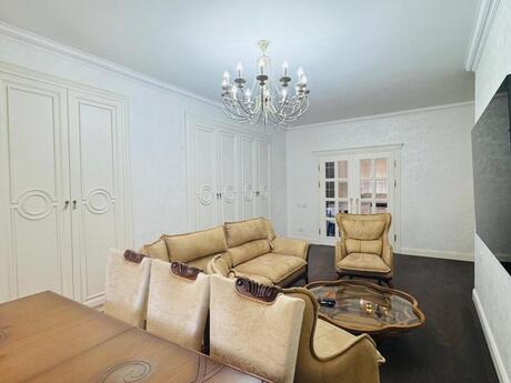 Kirayə 3 otaqlı mənzil, 148 m², Grand Hayat: 2 100 ₼/ay 4
