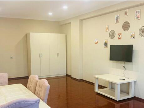 Elan №6452502 - Bakı, Nəriman Nərimanov m., 3 otaqlı, 160 m², 10/16 mərtəbə