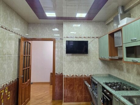4-room apartment, 160 m², İnşaatçılar: 365 000 ₼ 5