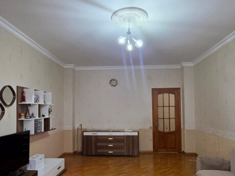 4-room apartment, 160 m², İnşaatçılar: 365 000 ₼ 3
