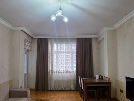 4-room apartment, 160 m², İnşaatçılar: 365 000 ₼ 2
