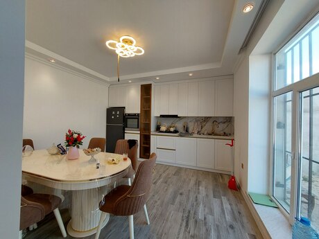 4 otaqlı həyət evi, 150 m², Qala: 116 000 ₼ 3