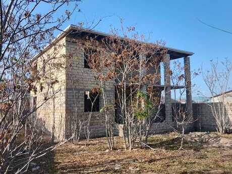 6 otaqlı həyət evi, 200 m², Bilgəh: 185 000 ₼ 3