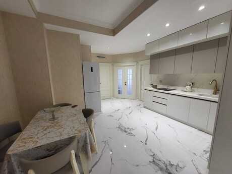 Kirayə 3 otaqlı mənzil, 92 m², Ağ şəhər: 2 000 ₼/ay 2