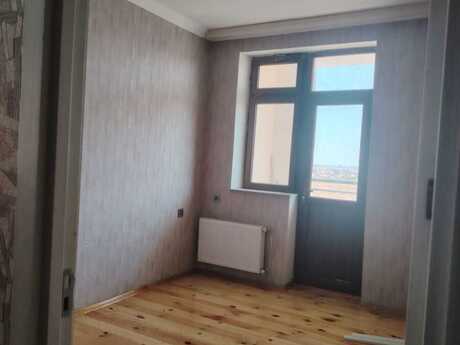 4-room apartment for rent, 111 m², Ramana: 450 ₼/mo 5