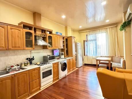 Объявление №6452753 - Баку, Насиминский  р., 3-комн., 160 м², 3/16 этаж
