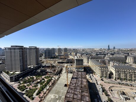 4-room apartment, 304 m², Ağ şəhər: 1 280 000 ₼ 3
