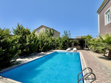 5 otaqlı həyət evi, 200 m², Buzovna: 270 000 ₼ 2