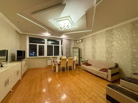 2-комнатная квартира, 92 м², Şah İsmayıl Xətai: 298 000 ₼ 3