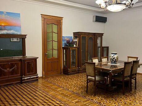 3 otaqlı mənzil, 72 m², 28 May: 278 000 ₼ 2