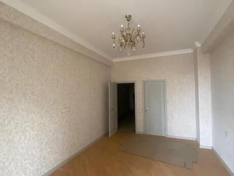 Kirayə 4 otaqlı mənzil, 200 m², Şah İsmayıl Xətai: 2 000 ₼/ay 4