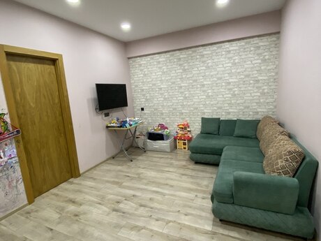 Kirayə 2 otaqlı mənzil, 58 m², Həzi Aslanov: 600 ₼/ay 2