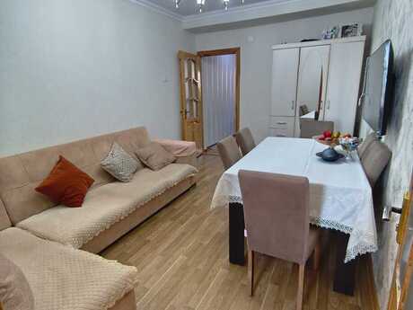 Elan №6453019 - Bakı, Yeni Günəşli q., 2 otaqlı, 40 m², 3/7 mərtəbə