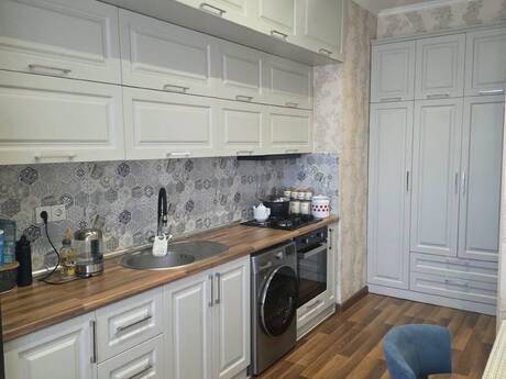 3 otaqlı mənzil, 90 m², Neftçilər: 230 000 ₼ 5