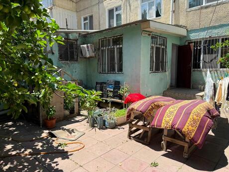 Elan №6453079 - Bakı, Neftçilər m., 3 otaqlı, 100 m², 1/5 mərtəbə