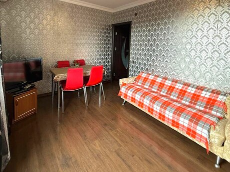2 otaqlı mənzil, 40 m², Bakıxanov: 126 000 ₼ 2