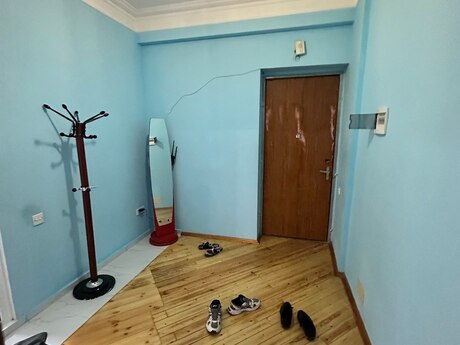 Kirayə 1 otaqlı mənzil, 62 m², Azadlıq Prospekti: 600 ₼/ay 2
