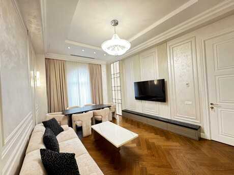 Kirayə 3 otaqlı mənzil, 150 m², Ağ şəhər: 5 000 ₼/ay 2