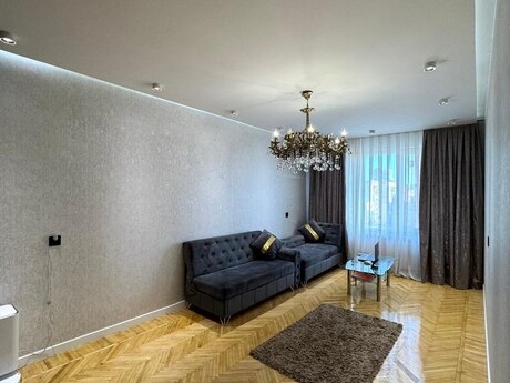3 otaqlı mənzil, 85 m², Elmlər Akademiyası: 265 000 ₼ 3