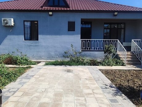5 otaqlı həyət evi, 130 m², Binə: 119 000 ₼ 2