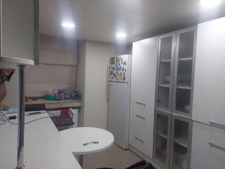 2-room apartment for rent, 45 m², Nizami: 720 ₼/mo 2
