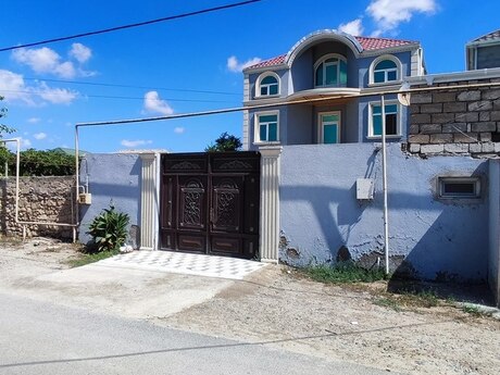 5 otaqlı həyət evi, 300 m², Binə: 155 000 ₼ 2