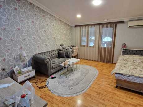 Объявление №6453279 - Баку, м. Низами, 4-комн., 190 м², 7/7 этаж