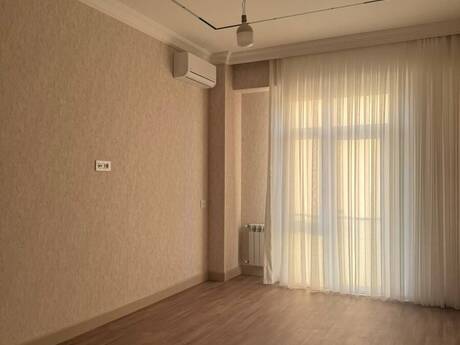 3-room apartment for rent, 95 m², Boulevard Palace: 1 300 ₼/mo 4