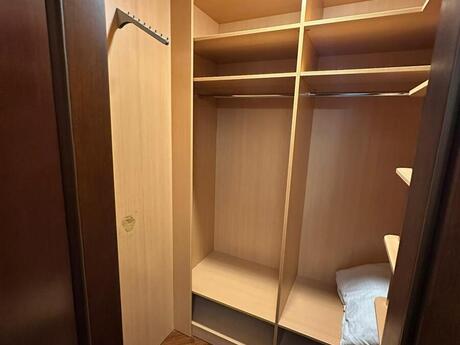 3-room apartment for rent, 130 m², İçəri Şəhər: 2 000 ₼/mo 3